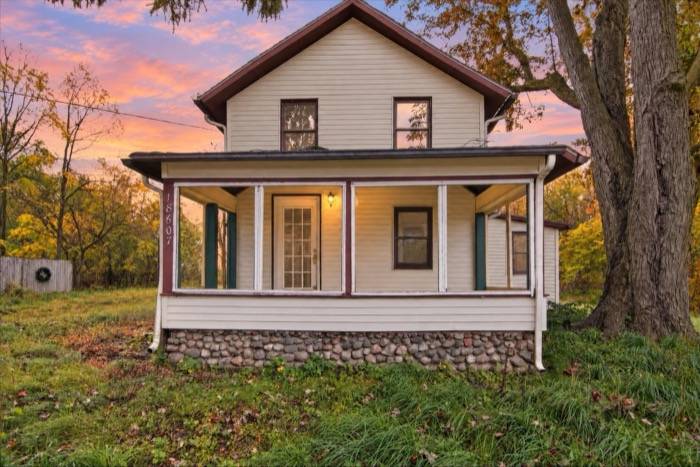 18607 Forrister Rd, Hudson, MI, photo 1