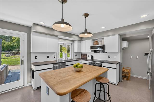 249 W Hurst Drive, Troy