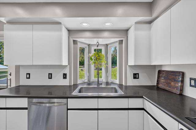 249 W Hurst Drive, Troy