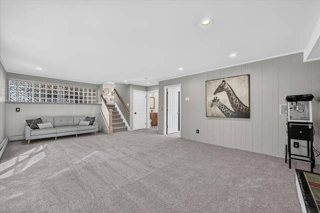 249 W Hurst Drive, Troy