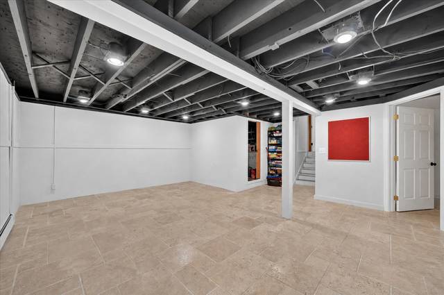 249 W Hurst Drive, Troy