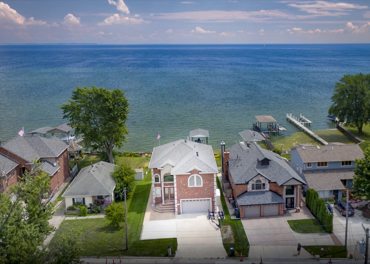 29310 Jefferson Ave, St. Clair Shores