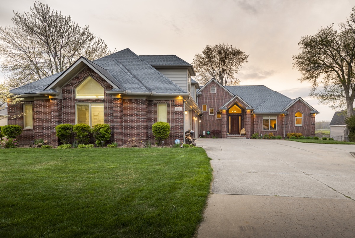 39811 Duluth, Harrison Township